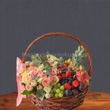 Фруктовая корзин с цветами "Изумление"